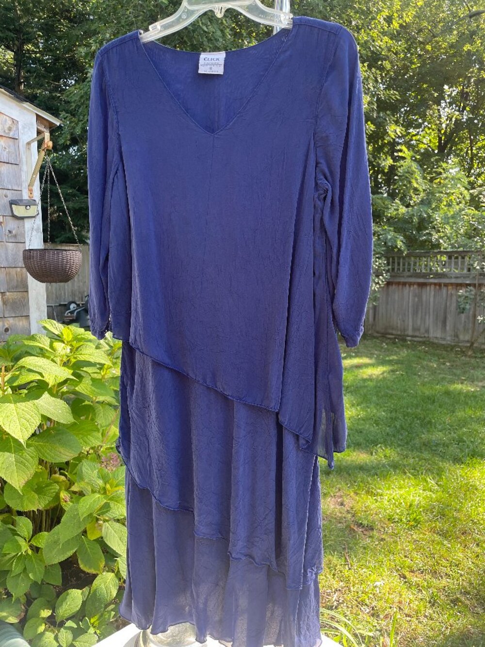 Tiered Ruffle V-Neck Dress by CMC Click, Size Med 3/4 Sleeve